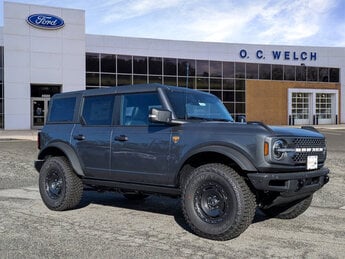 2024 Carbonized Gray Metallic Ford Bronco Badlands 4 Door Twin Turbo Regular Unleaded V-6 2.7 L/164 Engine 4X4 Automatic SUV