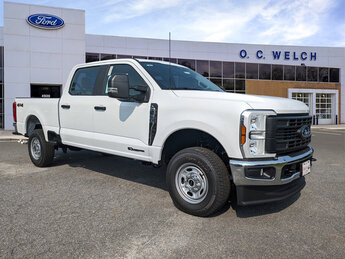 2025 Ford Super Duty F-250 SRW XL Automatic Truck Intercooled Turbo Diesel V-8 6.7 L/406 Engine 4 Door 4X4