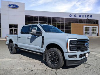 2025 Ford Super Duty F-250 SRW Platinum 4X4 Automatic Truck