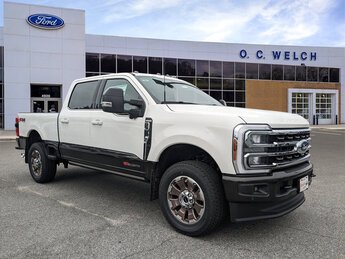 2025 Ford Super Duty F-350 SRW King Ranch 4X4 Intercooled Turbo Diesel V-8 6.7 L/406 Engine 4 Door Automatic