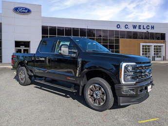 2025 Ford Super Duty F-350 SRW King Ranch Truck Intercooled Turbo Diesel V-8 6.7 L/406 Engine Automatic