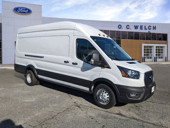2024 Oxford White Ford Transit Cargo Van Twin Turbo Regular Unleaded V-6 3.5 L/213 Engine 3 Door Van