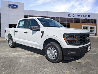 2025 Oxford White Ford F-150 XL 4 Door Automatic RWD Regular Unleaded 2.7 L EcoBoost Engine Truck