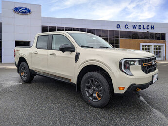 2025 Beige Ford Maverick Tremor AWD Intercooled Turbo Premium Unleaded I-4 2.0 L/122 Engine 4 Door