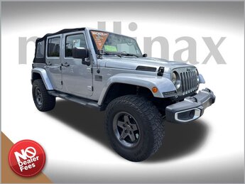 2013 Jeep Wrangler Unlimited Freedom Edition 4 Door 4X4 3.6L V6 24V VVT Engine