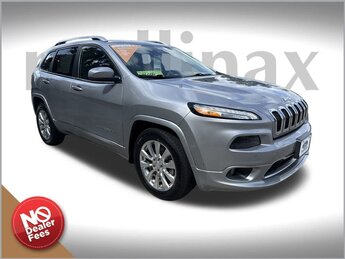 2017 Billet Silver Metallic Clearcoat Jeep Cherokee Overland SUV 2.4L 4-Cylinder SMPI SOHC Engine FWD Automatic