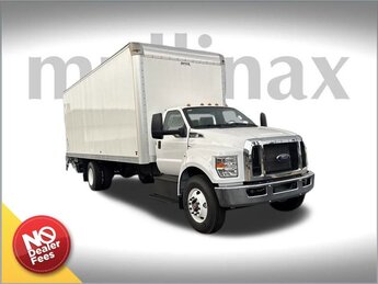 2025 Oxford White Ford Super Duty F-750 Base 2 Door Truck RWD
