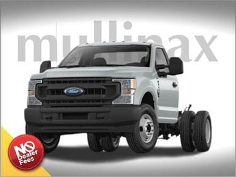 2025 Oxford White Ford Super Duty F-350 DRW XL Automatic 7.3L V8 PFI OHV 16V Federal 335hp Engine 4X4 2 Door Truck