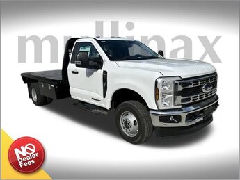 2024 Ford Super Duty F-350 DRW XL Truck Power Stroke 6.7L V8 DI 32V OHV Turbodiesel Engine Automatic 4X4 2 Door