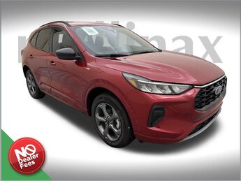 2024 Rapid Red Metallic Tinted Clearcoat Ford Escape ST-Line 4 Door 1.5L EcoBoost Engine SUV Automatic