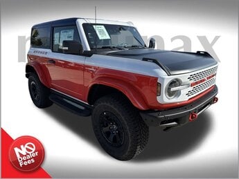 2025 Oxford White Ford Bronco 4X4 SUV 2 Door 2.7L EcoBoost V6 Engine