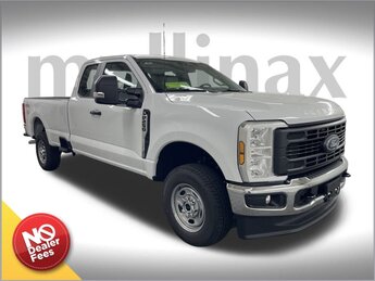 2025 OXFORD WHITE Ford Super Duty F-250 SRW XL 4 Door Automatic 4X4 6.8L V8 Engine Truck
