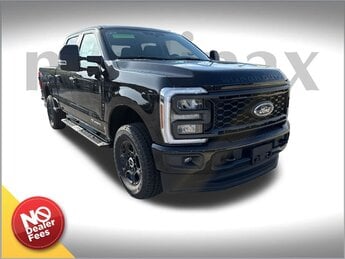 2025 Agate Black Metallic Ford Super Duty F-250 SRW XL 4X4 Power Stroke 6.7L V8 DI 32V OHV Turbodiesel Engine Truck