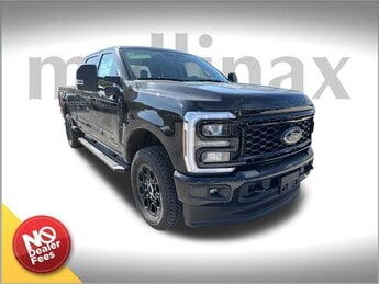 2025 Agate Black Metallic Ford Super Duty F-250 SRW XLT Automatic 4X4 Truck Power Stroke 6.7L V8 DI 32V OHV Turbodiesel Engine 4 Door