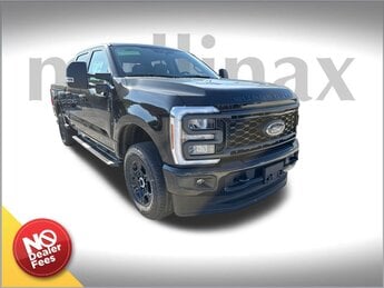 2025 Agate Black Metallic Ford Super Duty F-250 SRW STX Automatic 4X4 4 Door