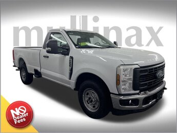 2025 OXFORD WHITE Ford Super Duty F-250 SRW XL Automatic Truck RWD