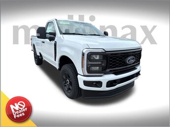 2025 Oxford White Ford Super Duty F-350 SRW STX 2 Door 7.3L V8 PFI SOHC 16V Federal 405hp Engine Truck 4X4 Automatic