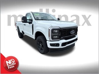 2025 Oxford White Ford Super Duty F-350 SRW STX 7.3L V8 PFI SOHC 16V Federal 405hp Engine 4X4 Truck