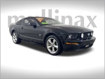 2006 Ford Mustang GT Premium 4.6L V8 24V Engine Automatic Car 2 Door