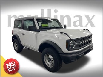 2025 OXFORD WHITE Ford Bronco Base Automatic 2.3L EcoBoost I-4 Engine SUV 4X4 2 Door