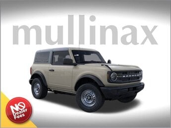 2025 Desert Sand Ford Bronco Base 4X4 Manual SUV 2 Door 2.3L EcoBoost I-4 Engine