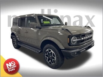 2025 Ford Bronco Outer Banks SUV Automatic 4 Door 2.3L EcoBoost I-4 Engine