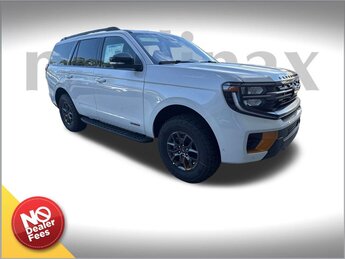 2025 Space Silver Metallic Ford Expedition Tremor 4X4 Automatic SUV