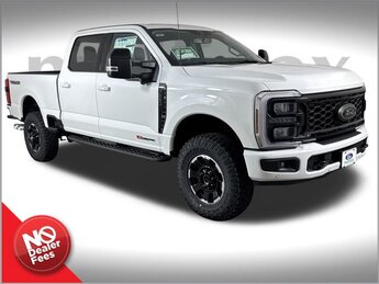 2025 Star White Metallic Tri-Coat Ford Super Duty F-250 SRW Lariat 4X4 Truck 6.7L High Output Power Stroke V8 Diesel Engine Automatic 4 Door