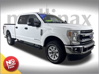 2022 Oxford White Ford Super Duty F-250 SRW XLT Automatic Truck 4 Door