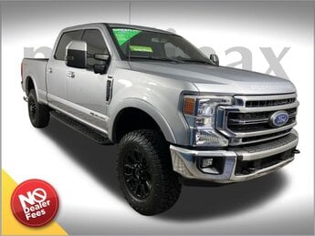 2022 Silver Metallic Ford Super Duty F-250 SRW Lariat 4 Door Power Stroke 6.7L V8 DI 32V OHV Turbodiesel Engine Automatic 4X4