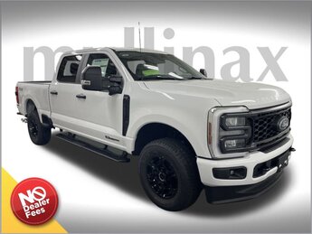 2025 OXFORD WHITE Ford Super Duty F-250 SRW STX 6.7L Power Stroke V8 Turbodiesel Engine Truck 4 Door 4X4