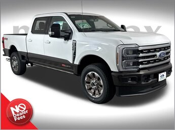 2025 Star White Metallic Tri-Coat Ford Super Duty F-350 SRW King Ranch 4 Door Truck 6.7L High Output Power Stroke V8 Diesel Engine 4X4