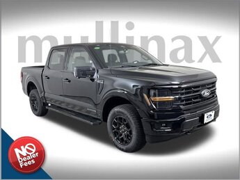 2025 Ford F-150 XLT 4X4 3.5L PowerBoost Full-Hybrid V6 Engine Truck