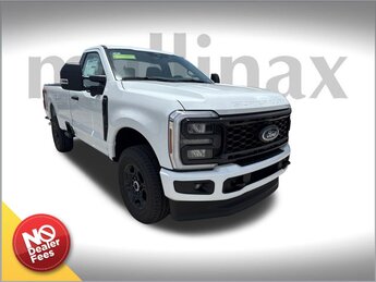 2025 Oxford White Ford Super Duty F-350 SRW STX 4X4 Automatic 7.3L V8 PFI SOHC 16V Federal 405hp Engine Truck