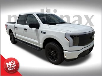 2025 Oxford White Ford F-150 Lightning XLT AWD Electric Motor Engine Automatic Truck 4 Door