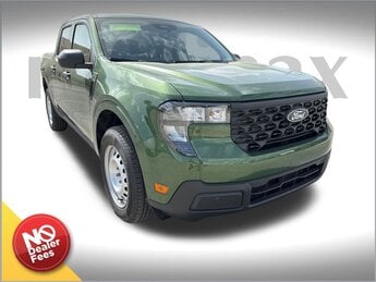 2025 Eruption Green Ford Maverick XL EcoBoost 2.0L I4 GTDi DOHC Turbocharged VCT Engine Automatic (CVT) 4 Door AWD