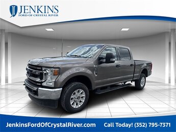 2022 Stone Gray Metallic Ford Super Duty F-250 SRW XLT 4 Door Truck Power Stroke 6.7L V8 DI 32V OHV Turbodiesel Engine Automatic
