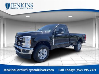 2025 Agate Black Metallic Ford Super Duty F-350 SRW XLT Truck 7.3L V8 PFI SOHC 16V Federal 405hp Engine 4X4 2 Door Automatic