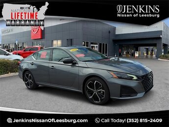 2024 Gun Metallic Nissan Altima 2.5 SR Car FWD Automatic (CVT) 2.5L 4-Cylinder DOHC 16V Engine 4 Door