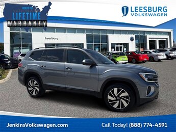 2024 Deep Black Pearl Volkswagen Atlas 2.0T SE w/Technology SUV 4 Door Automatic 2.0L TSI Engine
