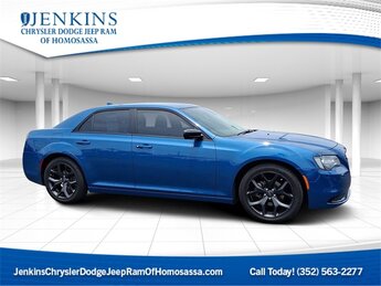 2021 Chrysler 300 Touring 3.6L V6 24V VVT Engine 4 Door Car Automatic