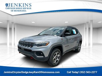 2022 Billet Silver Metallic Clearcoat Jeep Compass Trailhawk Automatic 4X4 2.4L I4 Engine 4 Door