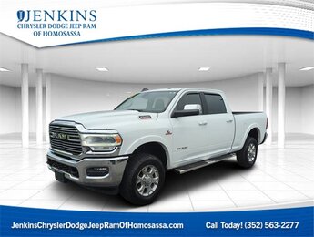 2021 Bright White Clearcoat Ram 2500 Laramie 4X4 Cummins 6.7L I6 Turbodiesel Engine Truck 4 Door