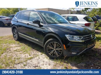 2019 Silk Blue Metallic Volkswagen Tiguan 2.0T SEL SUV Intercooled Turbo Regular Unleaded I-4 2.0 L/121 Engine Automatic