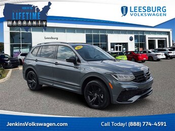 2023 Platinum Gray Metallic Volkswagen Tiguan SE R-Line Black 4 Door SUV 2.0L TSI DOHC Engine AWD Automatic