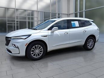 2023 White Frost Tricoat Buick Enclave Essence FWD 3.6L V6 SIDI VVT Engine Automatic