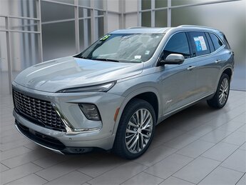 2025 Moonstone Gray Metallic Buick Enclave Avenir 4 Door Automatic SUV FWD Turbocharged Gas 2.5/ Engine