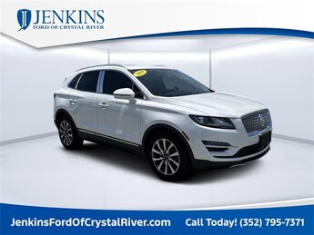 2019 Lincoln MKC Reserve Intercooled Turbo Premium Unleaded I-4 2.0 L/122 Engine SUV 4 Door Automatic FWD