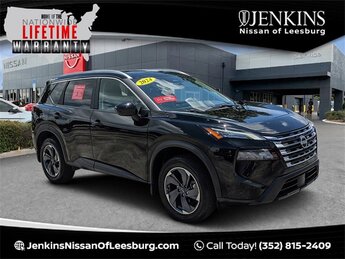 2024 Super Black Nissan Rogue SV FWD SUV Automatic (CVT) 4 Door