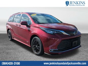 2021 Toyota Sienna XLE FWD 4 Door Gas/Electric I-4 2.5 L/152 Engine